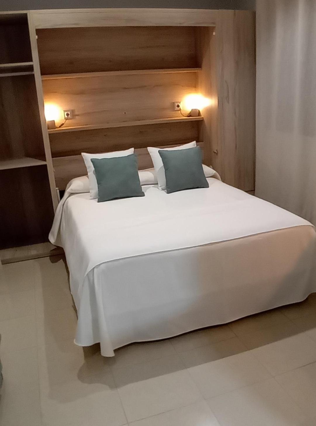Apartamento La Fuente 27 Tomares Eksteriør billede