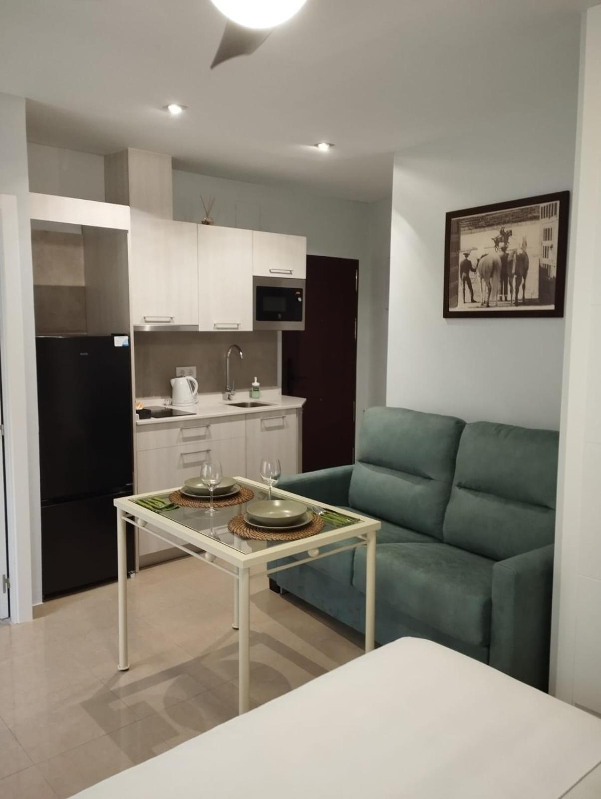 Apartamento La Fuente 27 Tomares Eksteriør billede